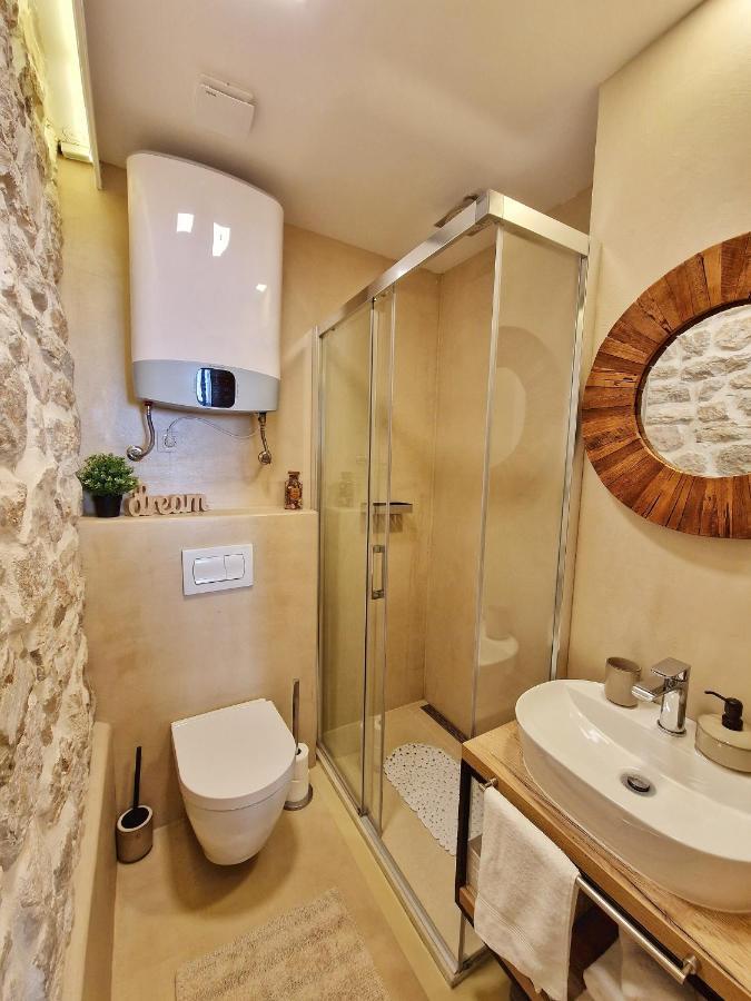 Hidden Oasis Appartement Rovinj Buitenkant foto